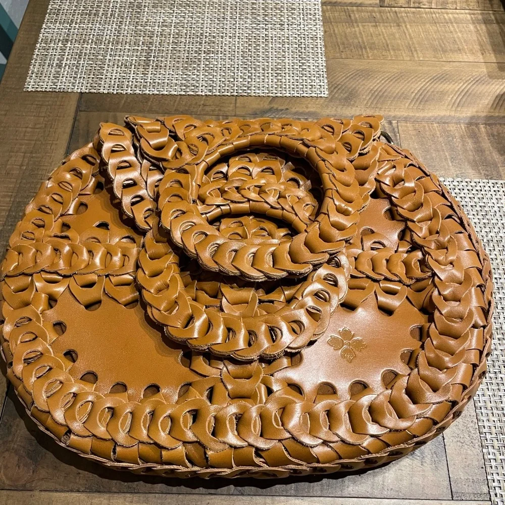 Patricia Nash Pisticci Chainlink Leather Shoulder Bag - Picture 4 of 6